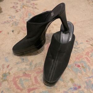 Stuart Weitzman Mules 7 7.5 37.5 38 Black Platform Stacked Heel Slides Slip Ons